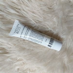 FREE W BUNDLE! Neon & Co Good Hair Conditioner sample